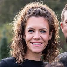 I've never had a knat fly infestation and omgggg I will never forget a  smoothie in my room again.