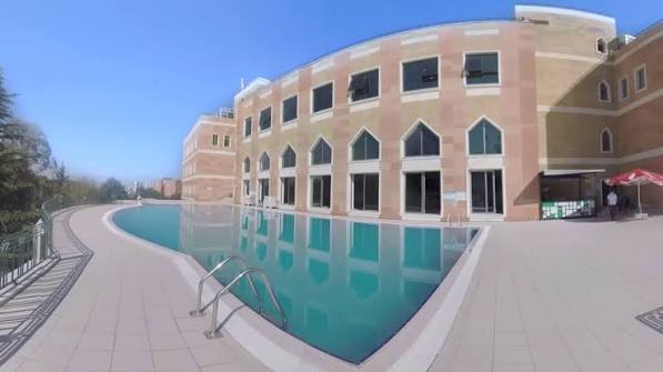 Yeditepe Üniversitesi - 360 VR Kampüs Turu