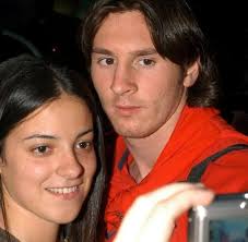 We were unable to load disqus. Europas Bester 2009 Lionel Messi Ein Fussball Genie Mit Kinderaugen Welt
