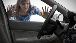 Easy Ways To Unlock Your Car Without Key During An Emergency Towing Service Mobile Mechanic Unlock Car Door