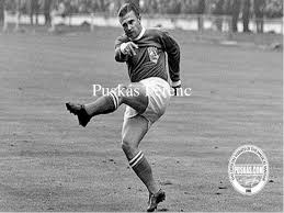 He was 79 years old and was survived by his wife of 57 years, erzsébet,39 and their daughter, anikó.40 in a state funeral, his coffin was moved from puskás ferenc stadion to. Puskas Ferenc Szemelyes Adatok