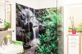 Duschr ckwand statt fliesen jetzt individuell gestalten. Duschruckwand Ohne Fliesen Kreative Motive Fur Ihre Dusche