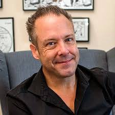 Michael Warmuth's Instagram, Twitter & Facebook