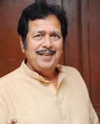 Giri Babu Age Photos Family Biography Movies Wiki Latest News Filmibeat Seshagiri rao yerra, popularly known as giri babu, is a south indian actor/producer/director hailed from ravinuthala village in andhra pradesh, currently living in hyderabad, telangana. giri babu age photos family