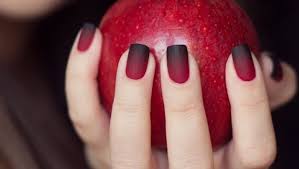 Whether you're already on the matte nail polish trend, or you're looking to try it out for the first time, i've got you covered with 12 shades that. Three Ways To Make Your Nail Polish Matte
