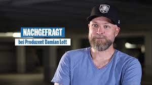 Plays random youtube videos that have fewer than 100 views. Video Der Unterschied Zwischen Produzent Und Producer Nachgefragt Bei Damian Lott