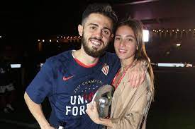 Manchester city midfielder bernardo silva and his hot girlfriend alicia verrando enjoying the summer holidays. Man City Star Silva S Wag Back In Monaco As She Shares Hot Bikini Snap Daily Star
