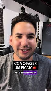 Arthur Verde's Instagram, Twitter & Facebook