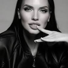 JULIA PALKO (@juliapalko) • Instagram photos and videos