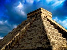 Presentamos la duración del día en méxico city en el transcurso de 2021 y la duración del día durante las fechas de equinoccios y solsticios. Solsticio De Verano Maya El Espectaculo En Chichen Itza Neomexicanismos