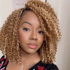 Tamara Hickman (@naturallyt.smith)