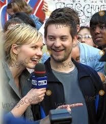 Just like jamie foxx's electro, andrew garfield will be back, and if sony/marvel can close a deal with tobey maguire, he'll be back too. Photos And Pictures Kirsten Dunst And Tobey Maguire Promote Spider Man 2 On Trl Dunst And Maguire Had Been Dating For About A Year During The Filming Of The First Spider Man But