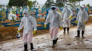 #brasil rotura de la #presa de la minera vale en brumadinho, en la región metropolitana de belo horizonte, el rompimiento ocurrió a la altura las primeras imágenes de la tragedia ocurrida en brasil circulan en redes sociales, en las que se pueden ver como el agua está arrasando con todo. Coronavirus Hoy Peligrosas Cepas Avanzan Por Brasil Coronavirus Dw 06 03 2021