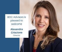 Lori Clary's Instagram, Twitter & Facebook