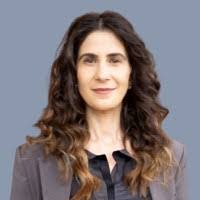 Petra Stark's Instagram, Twitter & Facebook