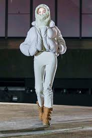 Kanye West Returns To Paris Fashion Week The New York Times Kanye west's fashion cred is certainly established (ridiculous, maybe, but nonetheless established), even though his first two shows in paris were received rather coldly.