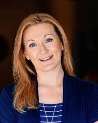 Lynn Lancaster's Instagram, Twitter & Facebook