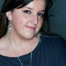 Kerri Edgar's Instagram, Twitter & Facebook