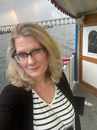 David Macdonald stars in Guthrie Theater's Dial M for Murder in Minneapolis