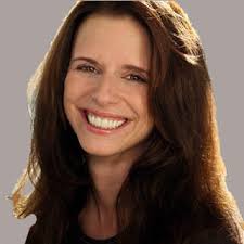 Samantha Layne's Instagram, Twitter & Facebook