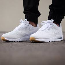 Air Max 1 Ultra Moire White White On Feet Google Search Nike Air Max Zapatillas Nike