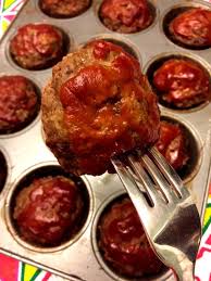 Meatloaf In A Muffin Tin Individual Mini Meatloaves Recipe Recipe Mini Meatloaves Meatloaf Muffins Food