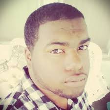 Wow this photo edit makes me look sexy lol