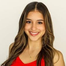 Laura Holleran's Instagram, Twitter & Facebook