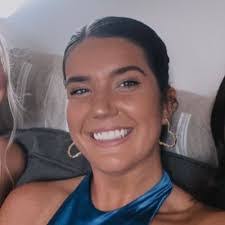 Noelle Brooks's Instagram, Twitter & Facebook