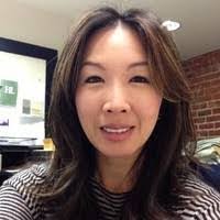 Jenny Gee's Instagram, Twitter & Facebook