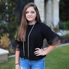 I love my mom and dad and can't wait to watch the bears games with daddy on sundays! Rylan Mcknight Bio Affair Single Age Nationality Height Youtuber