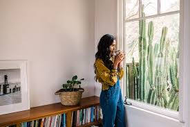 What is a vocal rest? How To Take Care Of Your Voice According To A Professional Vocal Trainer News Block