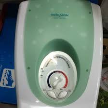 Memilih pemanas air matahari perlu mempertimbangkan rangka dimana produk dipasangkan, di genteng atau permukaan rata. Jual Produk Pemanas Air Instant Termurah Dan Terlengkap Juli 2021 Bukalapak