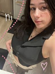 Heather Embree's Instagram, Twitter & Facebook