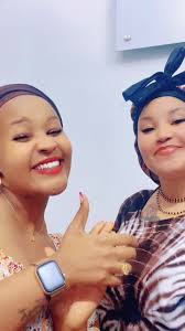 Hela ngumu sana jamani nimepewa sharti la kupiga makofi kama nataka an...