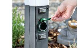 Außen steckdosen für die wand oder stehende steckdosen im garten oder am teich. Test Sonstiges Haustechnik Royal Gardineer 2 Fach Garten Steckdose Mit Beleuchtung Nx7335
