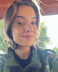 Ich hatte vor ein paar Tagen meinen 29. Geburtstag. Trotz des andauernden  Krieges kann ich sagen, dass ich erfüllt bin von Dankbarkeit, denn mehr als  je zuvor fühle ich, dass das, was