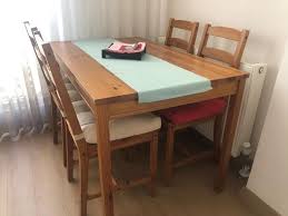 Kendi üretimimiz olan ürünlerimizi ege bölgesine ücretsiz olarak teslim ediyoruz. Kahverengi Ikea Jokkmokk Masa Ve 4 Sandalye Seti 4 Minder Modelleri Ve Fiyati Dekopasaj