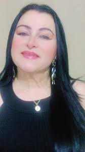 Carmen Delia Dipini: Respuesta a @uri_luis