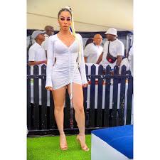 Raised in soweto, mbau rose to widespread prominence and became a household name as the second doobsie in the sabc2 soap opera. Picture Of The Day Khanyi Mbau Looking Like An Angel In White Zambianews365 Com