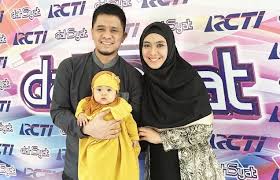 Apa pun kondisi si anak, orang tetap harus menyayangi dan mengasihinya. Anak Pertama Baru 6 5 Bulan Oki Setiana Hamil Lagi
