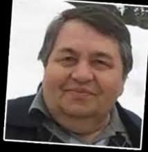 Diş Dr. HASAN TURGUT KAMER (1892-1955) Şehrimizin ilk Diş Hekimi, Kafkas  cephesinde savaşmış ve yara almış Kafkas Gazisi, Şehrimiz insanına hizmet  vermeyi kendine vazife bilip, İstanbul Yeniköydeki muayenehanesi kapatıp  Maraşa dönen, Maraş