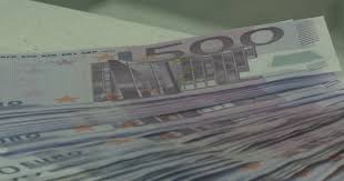 Concluzii schimbarea banilor la cel mai bun curs de schimb valutar este singura conditie pe care trebuie sa o indeplinesti pentru a putea ramane cu cat mai multi bani de pe urma derularii unei astfel de activitati. Care Este Cel Mai Bun Moment Pentru A CumpÄƒra Euro