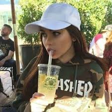 PDF] DOWNLOAD] Mezcal: The History, Craft & Cocktails of the World's  Ultimate Artisanal Spirit by Emma Janzen