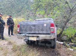 HUANCAVELICA // CINCO FALLEC1DOS Y DOS HERIDOS TRAS OPERATIVO ANT1DROG4S EN COLCABAMBA- HUANCAVELICA Esta mañana se registró un violento enfrentamiento armado entre presuntos narcotraficantes y una patrulla del Ejército Peruano, de la