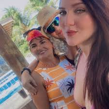 Neide Chaves (@neidechavesfrota) • Instagram photos and videos