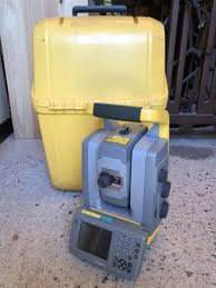 17クラウン 純正サイドステップ