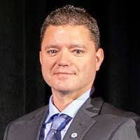 Darrick Walker's Instagram, Twitter & Facebook