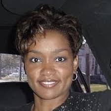 Kim Cromwell's Instagram, Twitter & Facebook