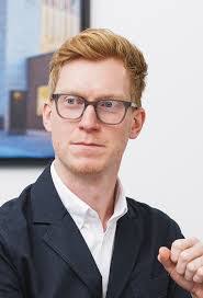 Michael Hetherington's Instagram, Twitter & Facebook